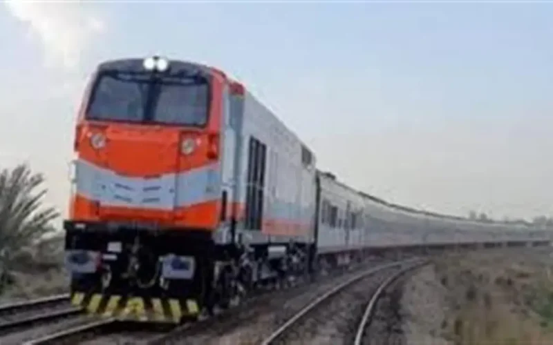 تفاصيل رحلات القطارات المكيفة القبلية الليلة.. آخرمحطة لحجز التذاكر